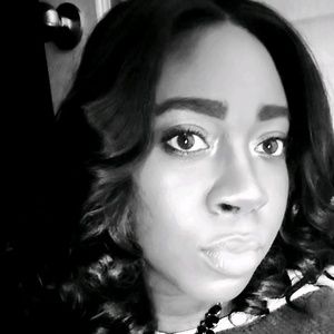 Meet your Posher, Melanie